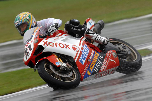 Troy Bayliss World Superbike Donningtonaction racing photo