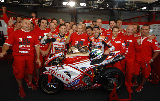 Ducati Corse World Vhampionship Team Photo