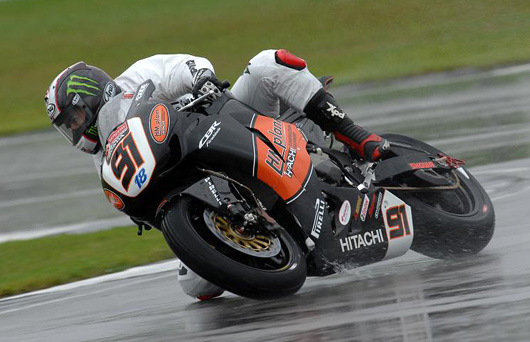 Cal Crutchlow British Superbike Donnington racing action photo