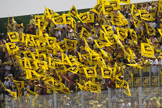 Rossi fans Misano