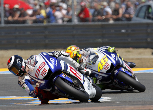 Rossi Lorenzo actin LeMans MotoGP