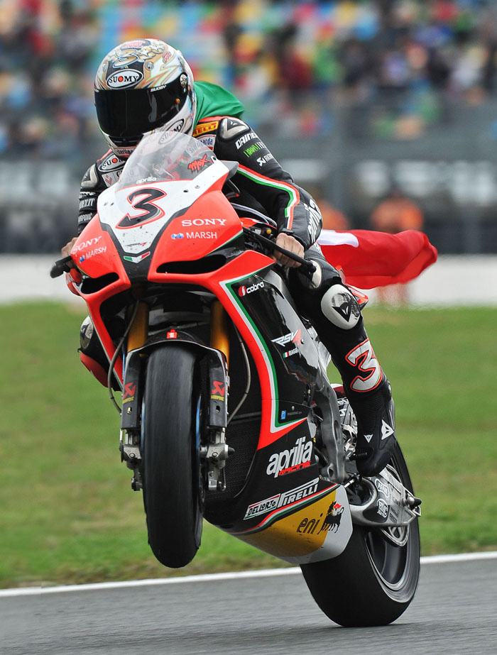 Max Biaggi announces retirement