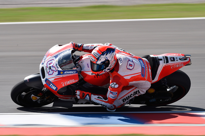 Andrea Dovizioso action ducati