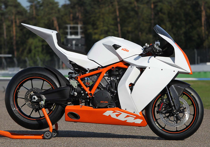 KTM RCB^ 2011 Superbike